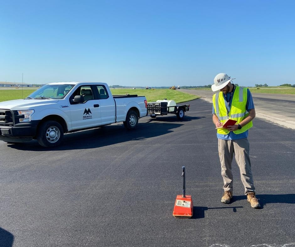 aviation morell employee working