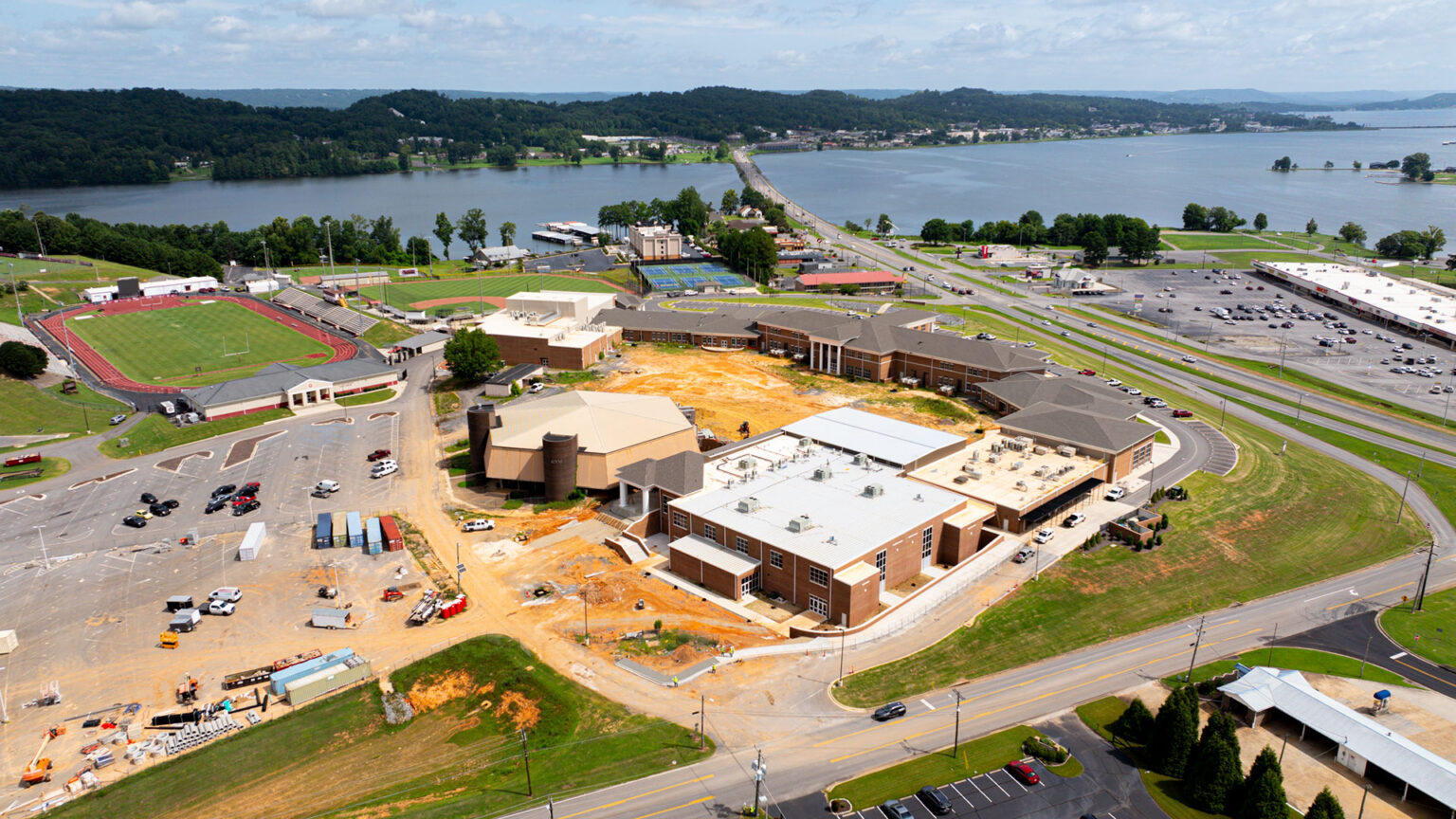Morell-Still Guntersville-High 5